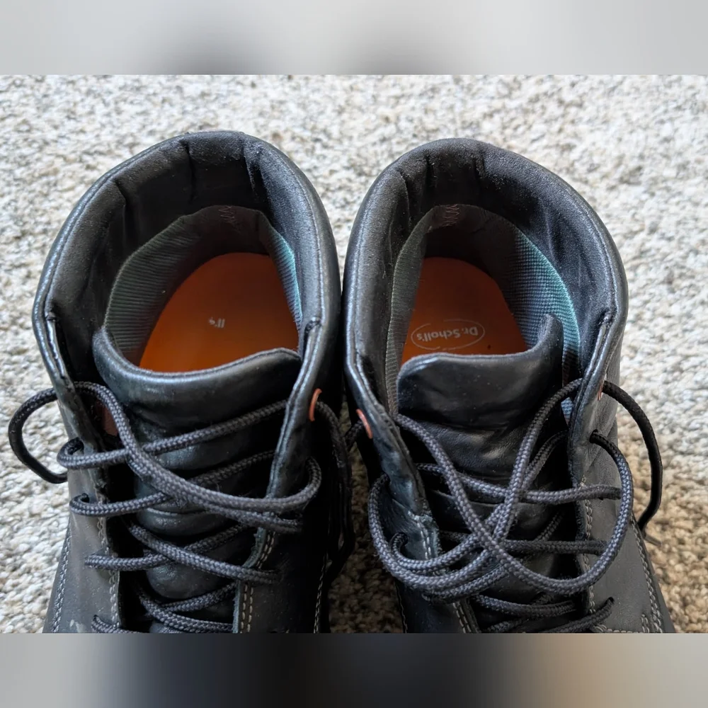 Clarks pre owned